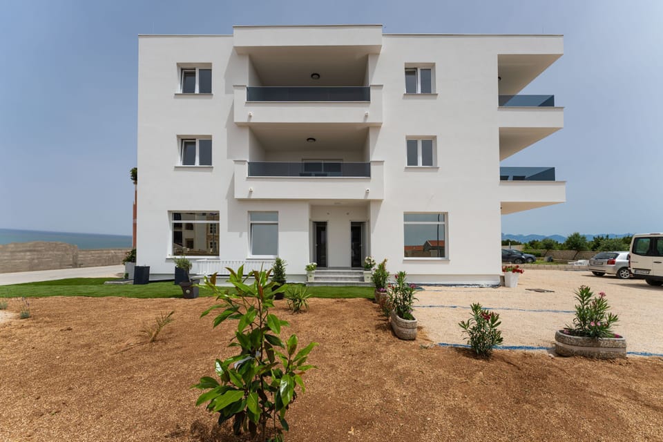 Studio, Multiple Bedrooms, Balcony, Garden View | Exterior