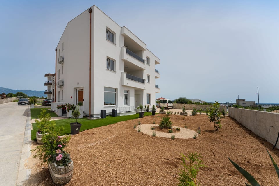 Studio, Balcony, Garden View | Exterior