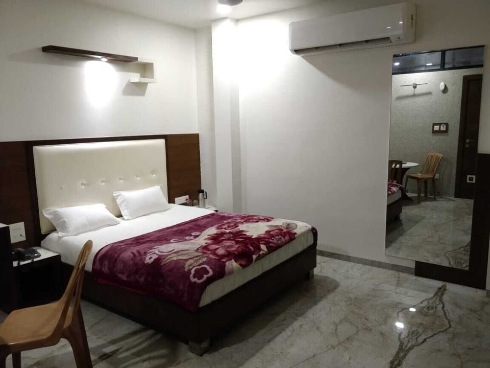 Deluxe Room | Bed sheets
