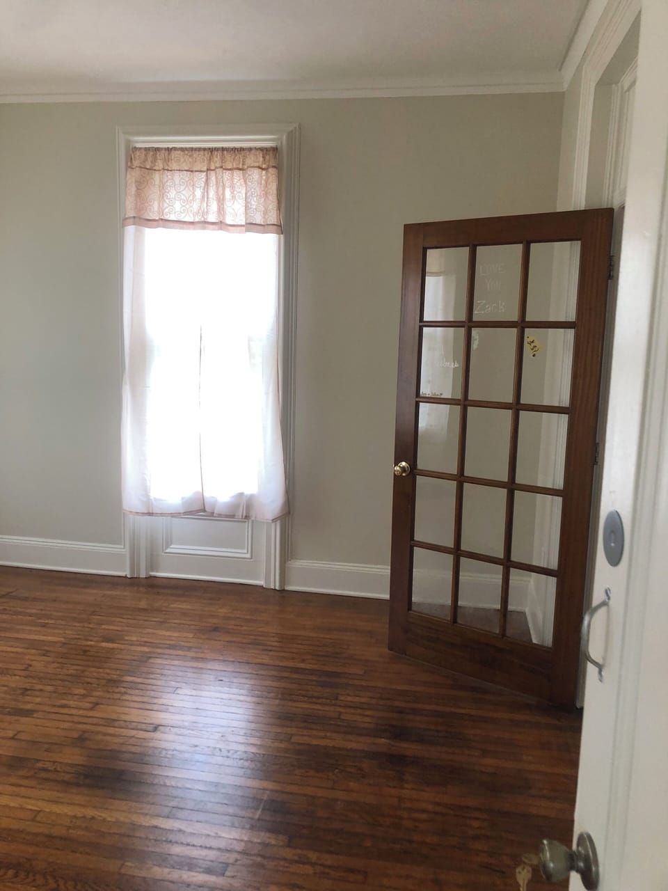 Double Room | Desk, laptop workspace, iron/ironing board, free WiFi