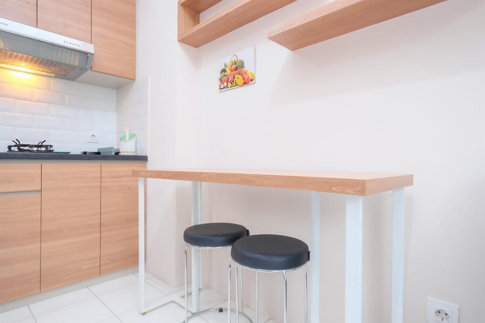 Standard Apartment, 1 Bedroom (Apartment) | In-room dining