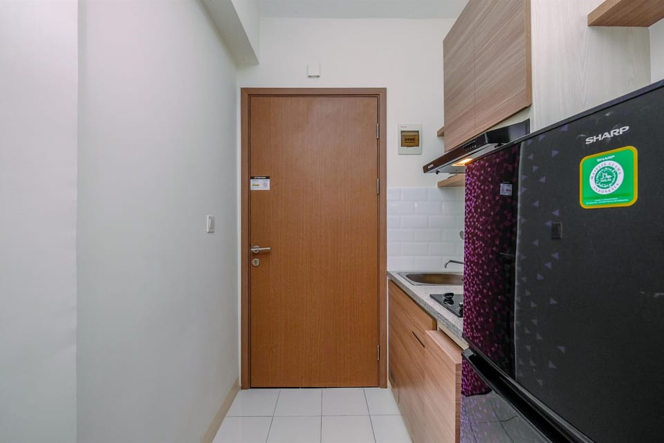 Fridge, rice cooker