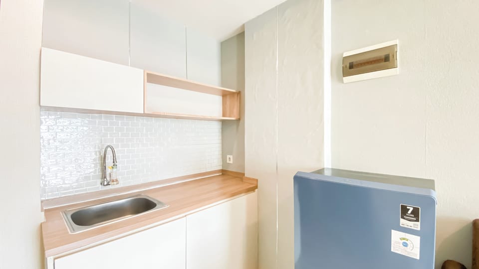 Standard Apartment, 1 Bedroom (Apartment) | Private kitchen | Fridge