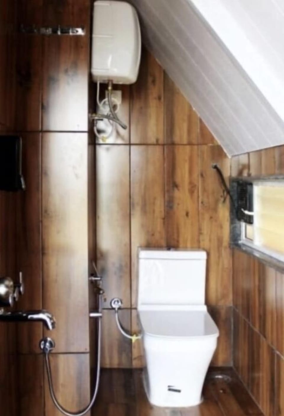 Shower, towels, soap, shampoo