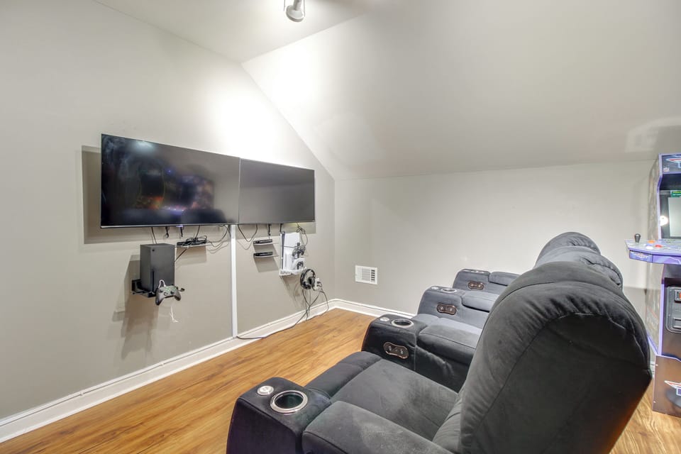 House (3 Bedrooms) | Interior