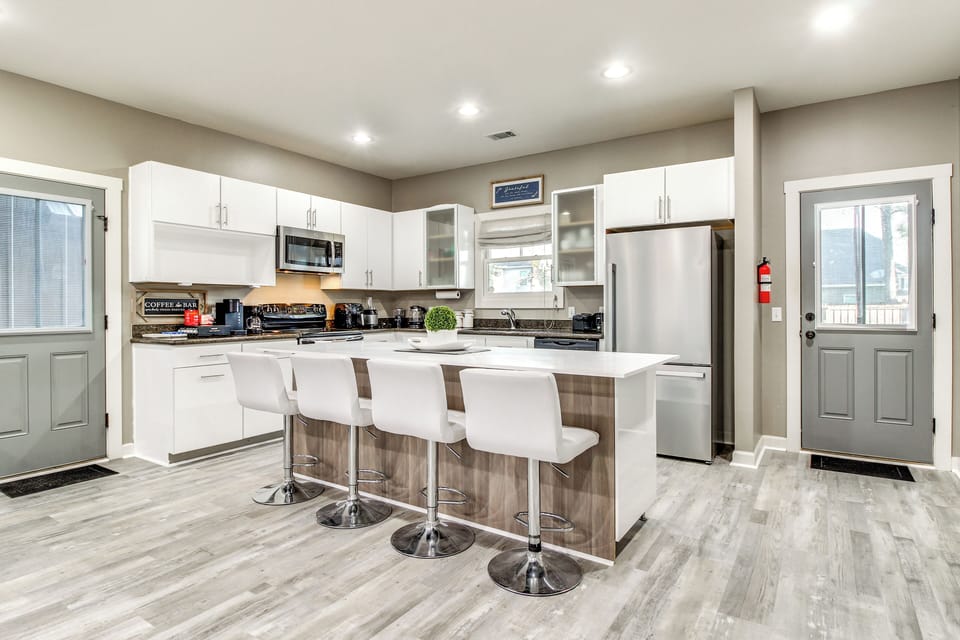 House (3 Bedrooms) | Interior