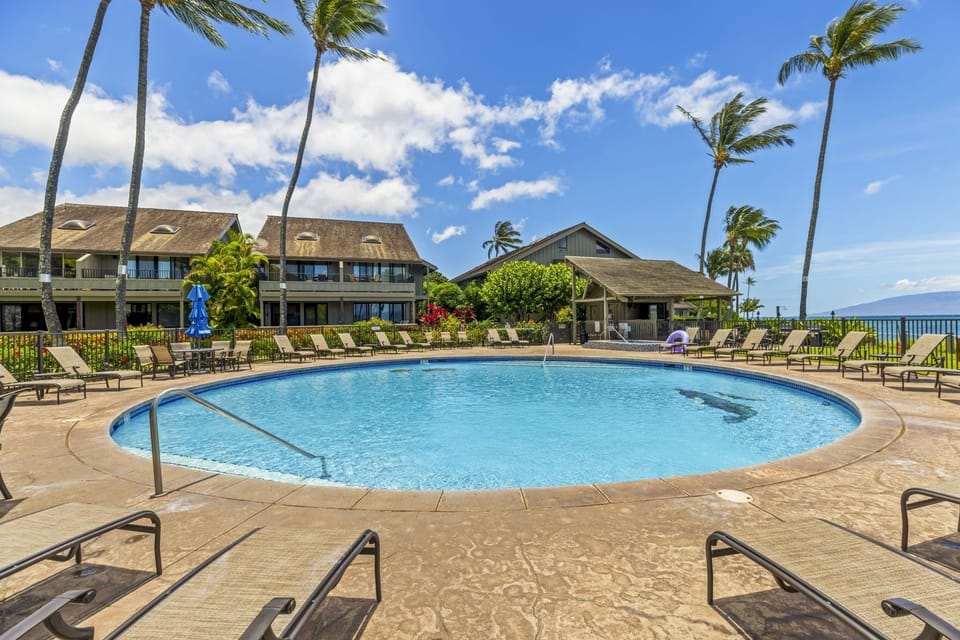 Condo, 2 Bedrooms | Pool