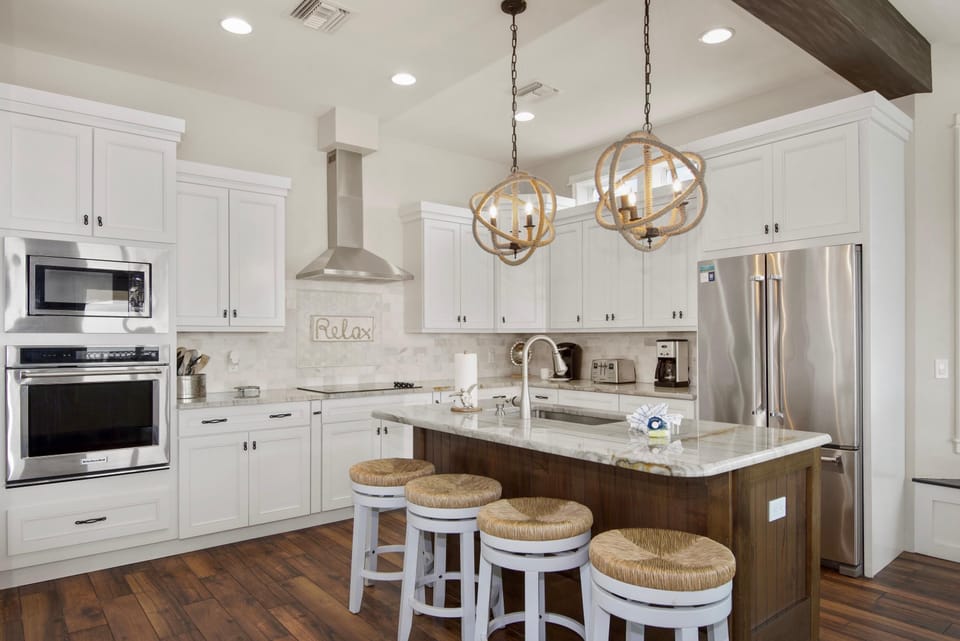House, Multiple Beds (Island Grande) | Private kitchen | Oven, toaster