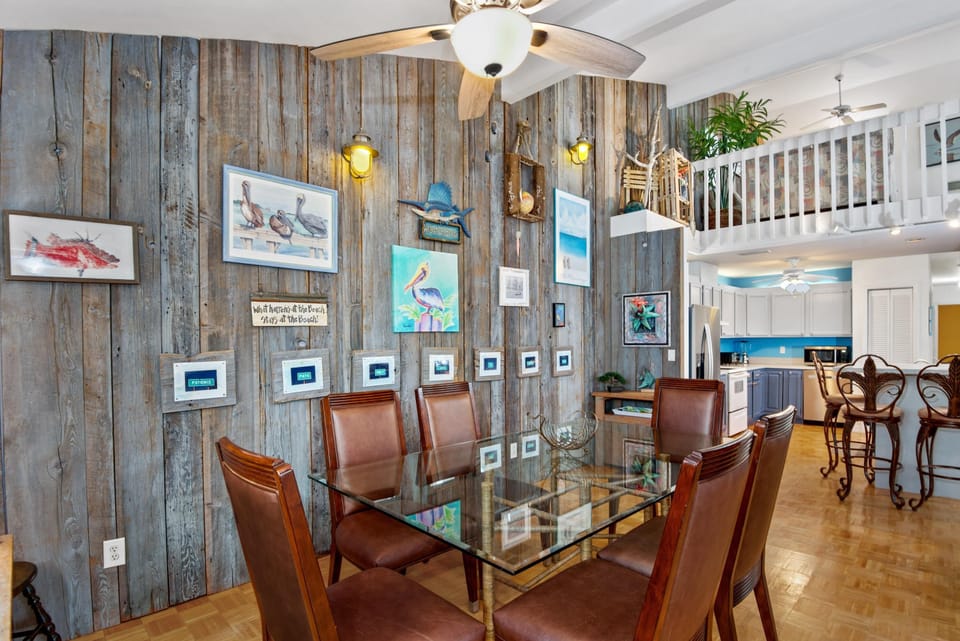 House, Multiple Beds (Blue Bayou A) | Dining