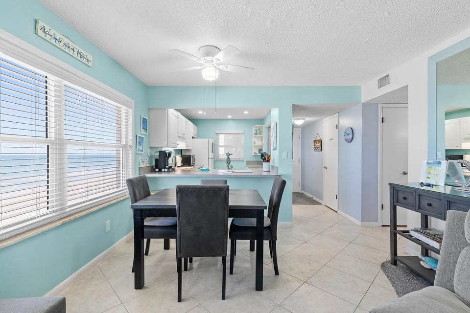 Condo, Multiple Beds (Sea Coast Condominium 418) | Dining
