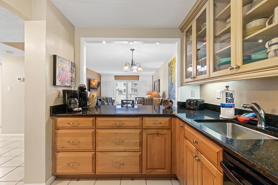Condo, 1 Queen Bed with Sofa bed (Sea Coast Gardens II 107) | Private kitchen | Oven, toaster