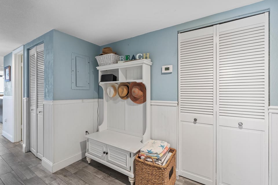 Condo, Multiple Beds (Sunrise 309) | Interior