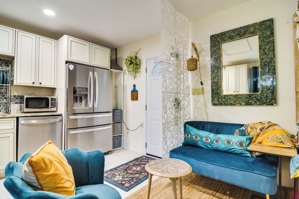 Apartment (0 Bedroom) | Interior