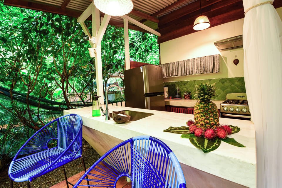 House, 3 Bedrooms, Garden View | Private kitchen