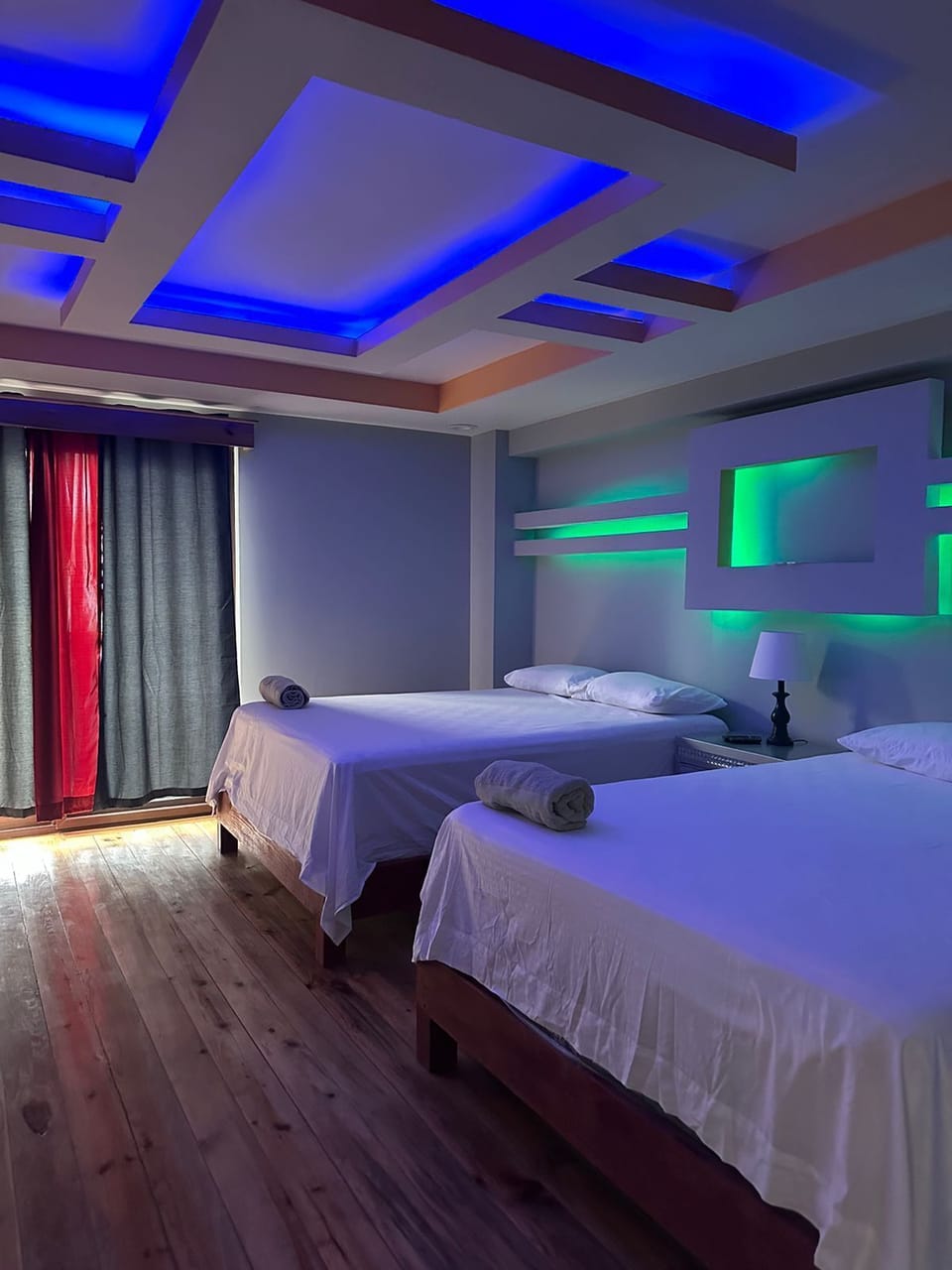 Basic Double Room, Balcony, Lake View | WiFi (free)