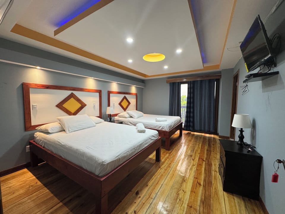 Basic Double Room, Balcony, Lake View | WiFi (free)