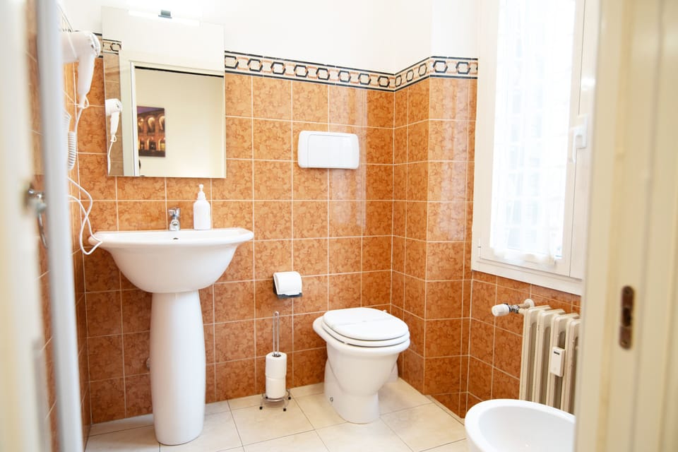 Comfort Room | Bathroom | Free toiletries, hair dryer, towels, soap