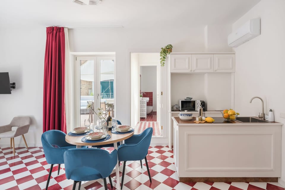 Apartment | Private kitchen | Mini-fridge, stovetop, coffee/tea maker, toaster oven