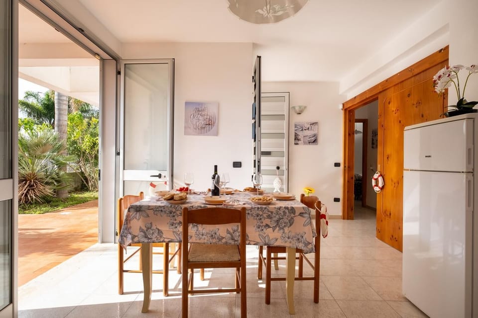 Villa, Patio, Sea View | Dining room