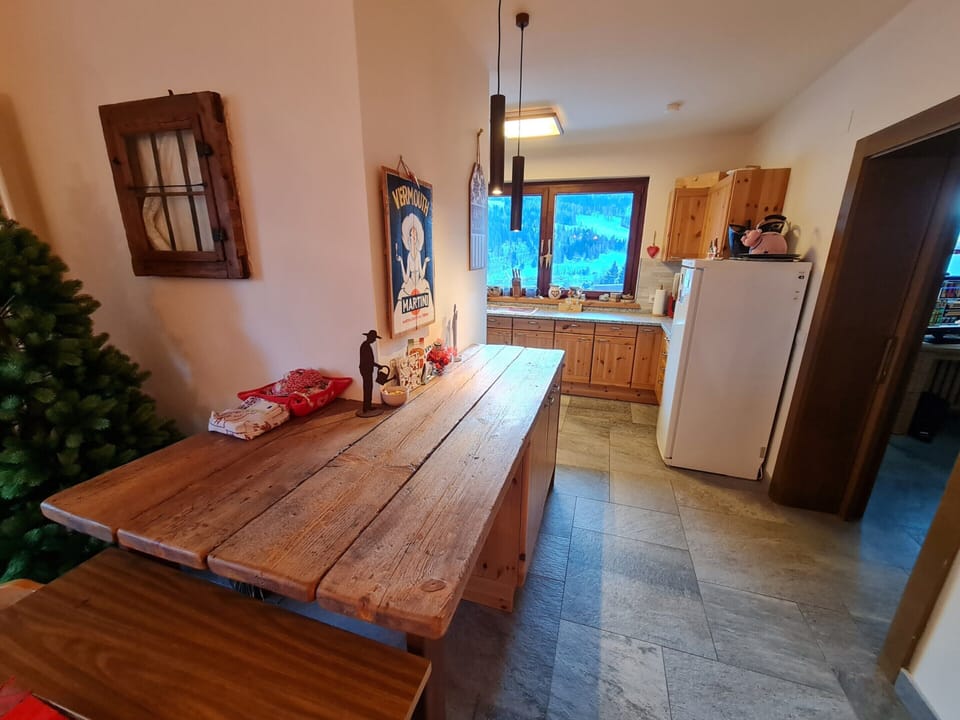 House | Dining