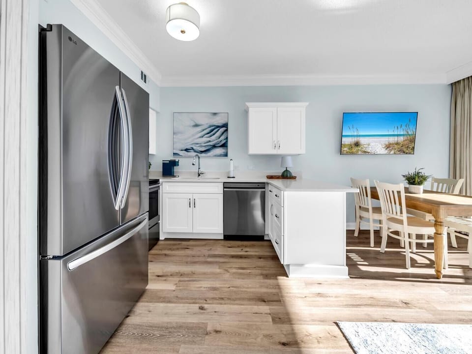 Condo, Multiple Beds (Gulf Place Cabanas 210- Gulf View) | Private kitchen | Oven, toaster