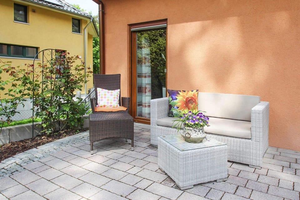 House | Terrace/patio