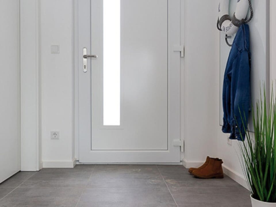 House | Reception