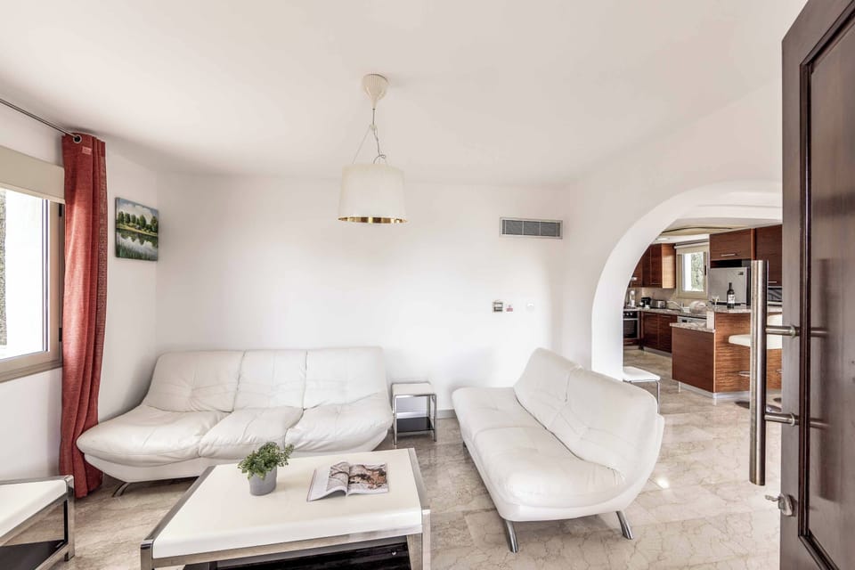 Villa (4 Bedrooms) | Interior