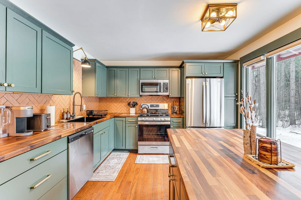 House (3 Bedrooms) | Interior