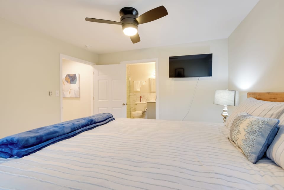 House (2 Bedrooms) | Interior
