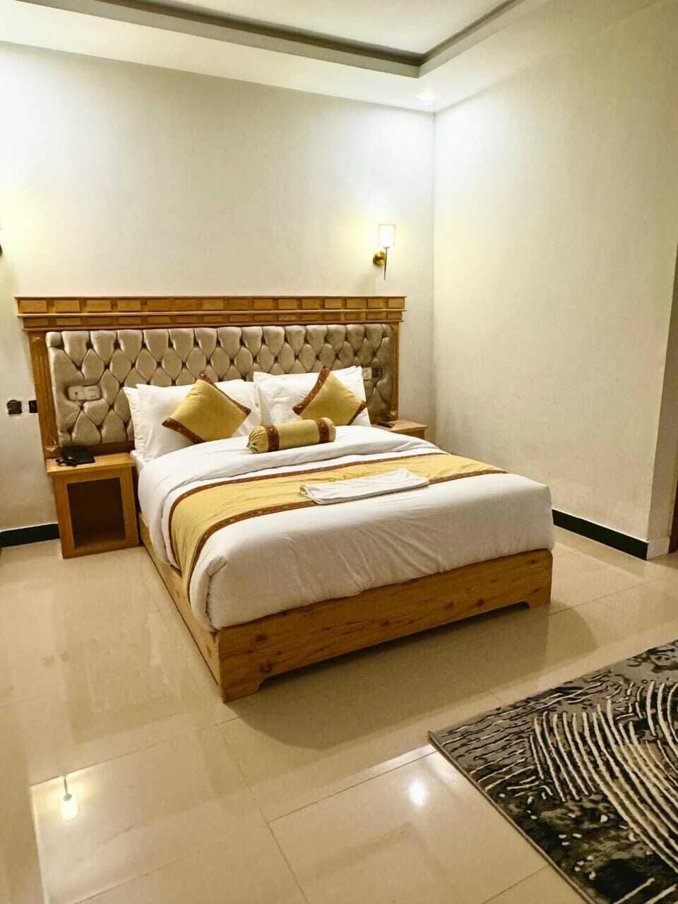 Luxury Double Room, Balcony, Mountain View | In-room safe, blackout drapes, soundproofing, WiFi (free)