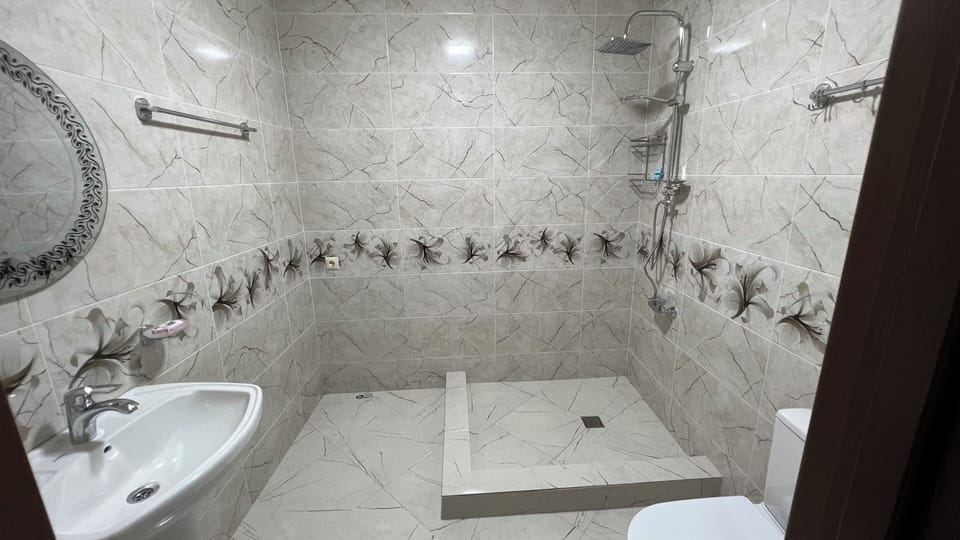 Deluxe Studio, Sea View | Bathroom