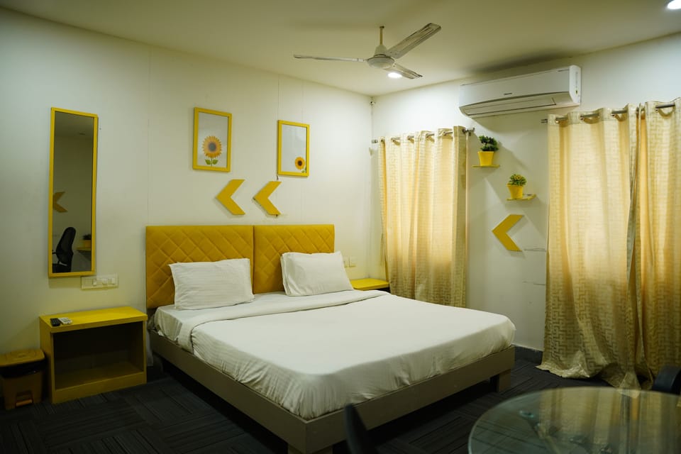 Deluxe Room, City View | Free WiFi