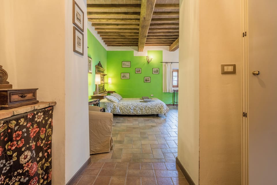Villa, Lake View | 8 bedrooms, travel crib, free WiFi, bed sheets