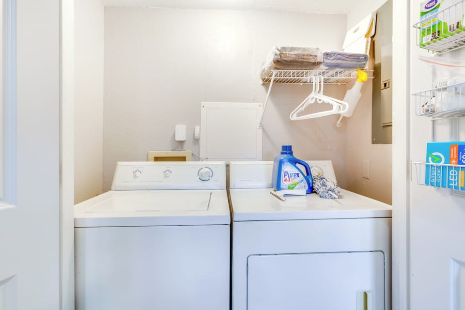 Lakefront & Boat Slip: Osage Beach Retreat! Apartment in Lake of the Ozarks