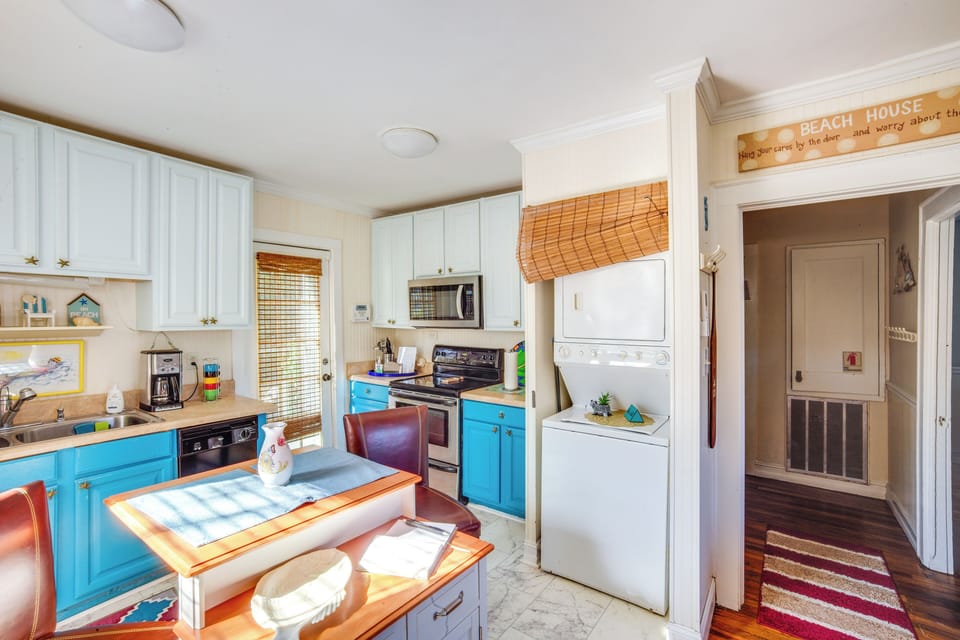 Cottage (2 Bedrooms) | Interior