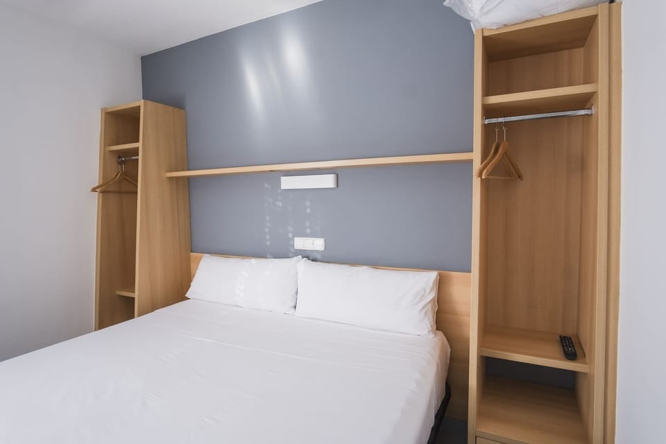 Standard Double or Twin Room | Desk, free WiFi