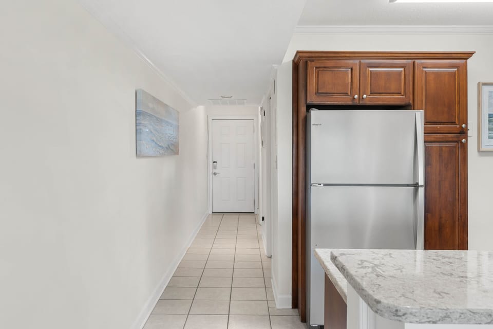 Condo, 2 Bedrooms | Interior