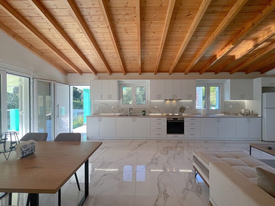 House, Smoking | 2 bedrooms