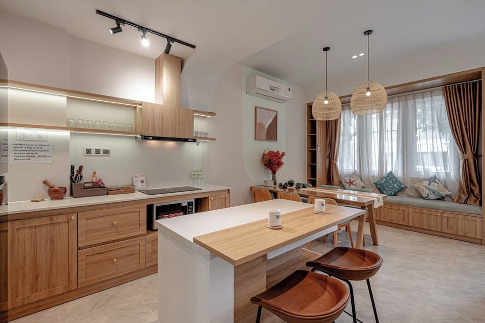 Luxury Villa, Balcony, Garden View | 3 bedrooms, desk, free WiFi, bed sheets