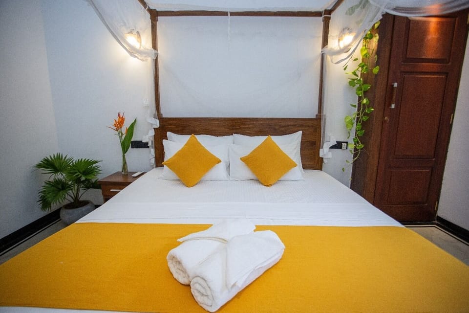 Superior Double Room | Desk, laptop workspace, free WiFi, bed sheets