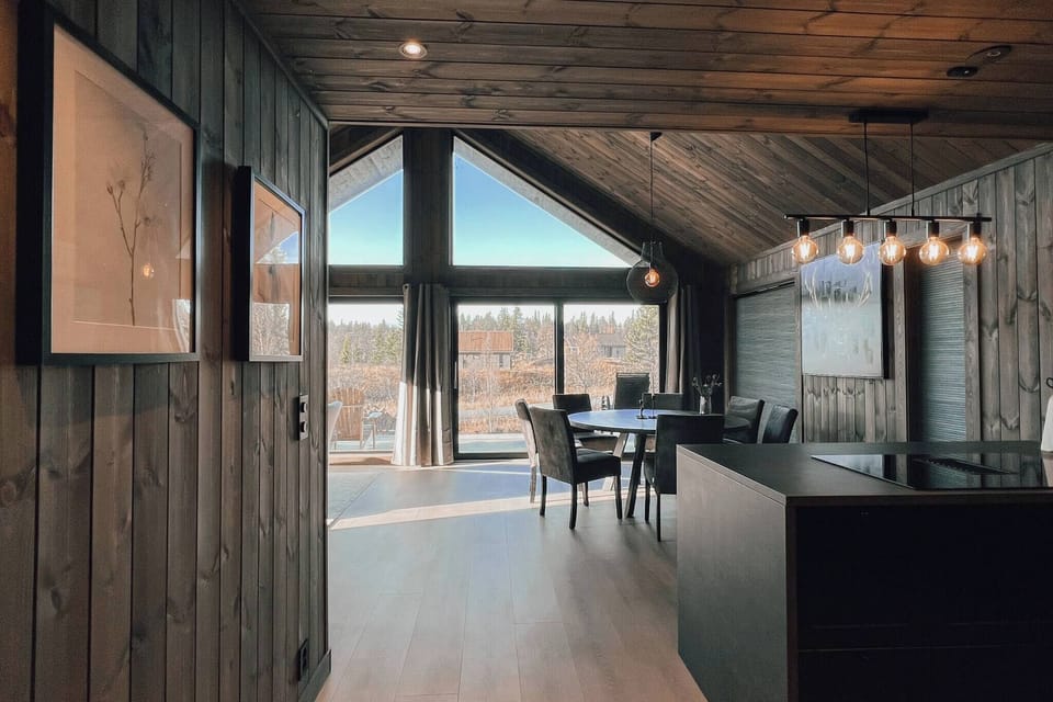 Cabin, 4 Bedrooms, Patio, Mountain View | Interior