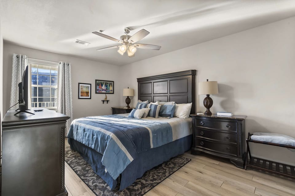 Calm Waters Condo Sleeps 4 Apartment in Branson