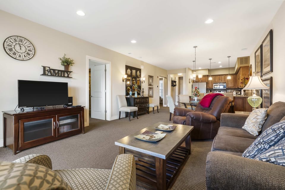Condo, Multiple Beds, Balcony, Garden View (Branson Hills Getaway) | Living area | 42-inch flat-screen TV with digital channels