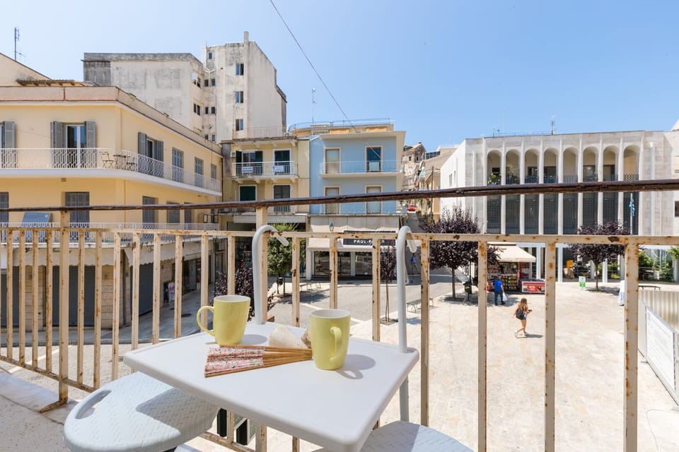 Studio | Terrace/patio