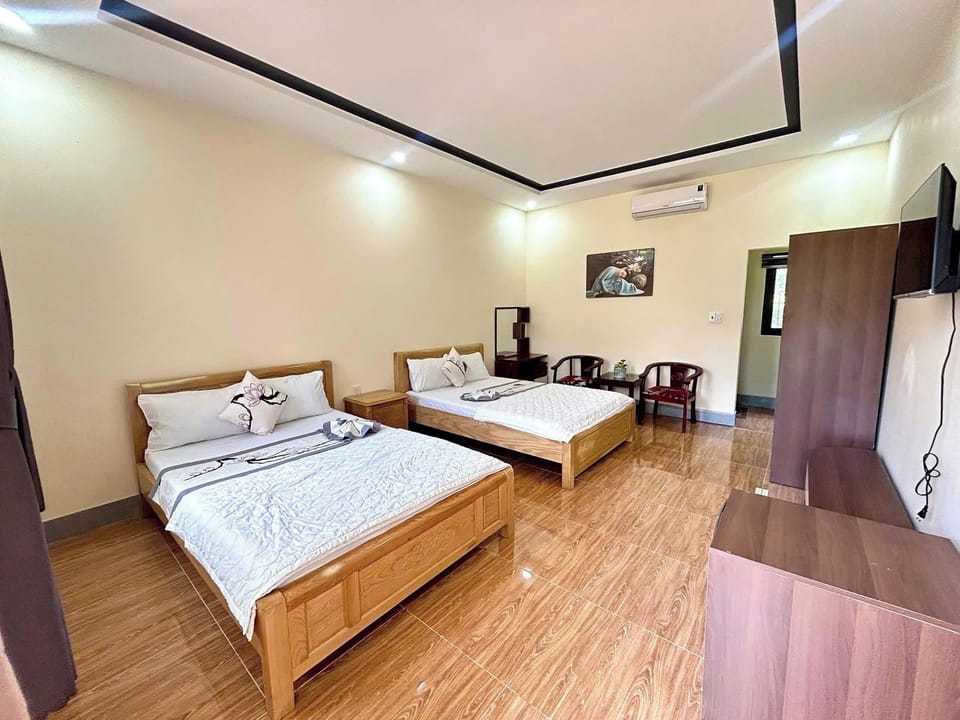 Double or Twin Room | WiFi (free)