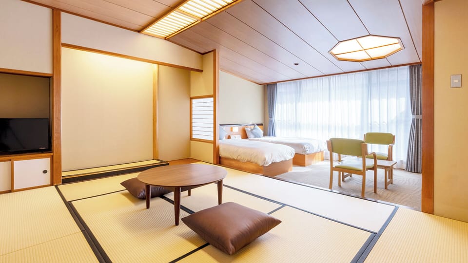 Superior Japanese-Western-Style-Room - Indoor Bath - Non-Smoking | In-room safe, free WiFi, bed sheets