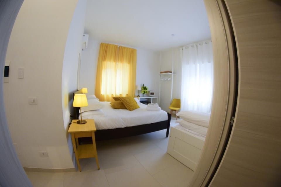 Standard Triple Room | In-room safe, desk, laptop workspace, free WiFi