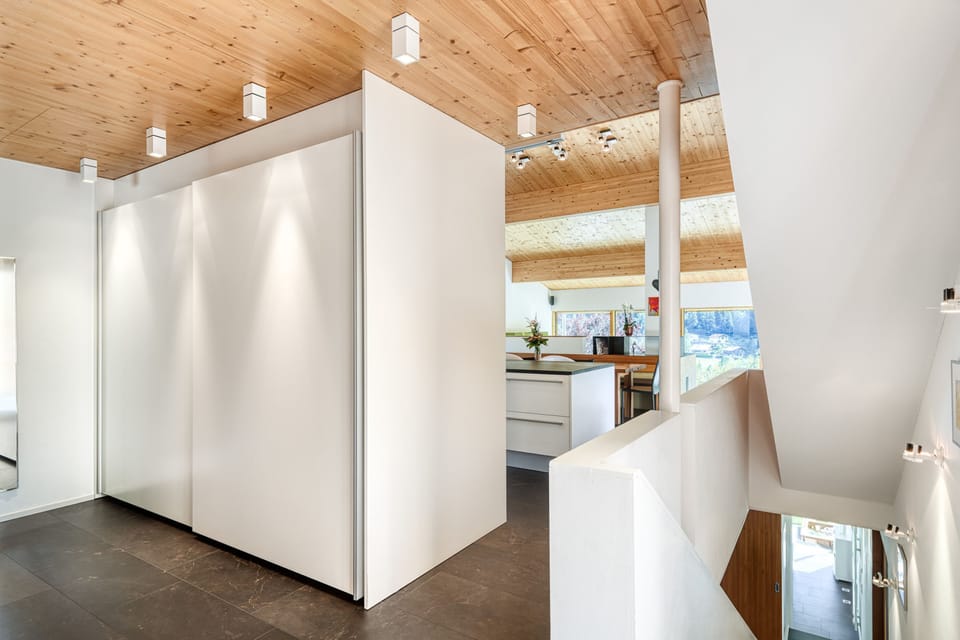 House | 5 bedrooms, soundproofing