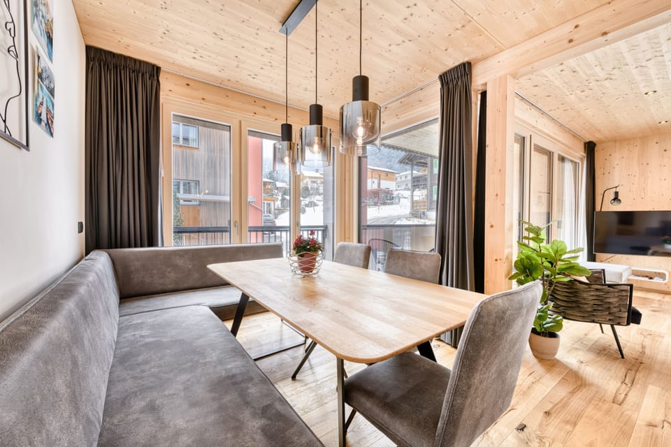 House | 2 bedrooms, soundproofing
